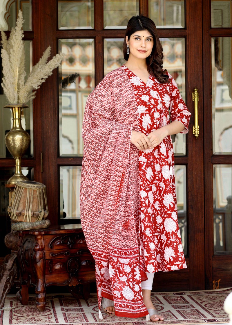Miravan Red Floral Printed Anarkali Kurta & Dupatta for Women - Image 5